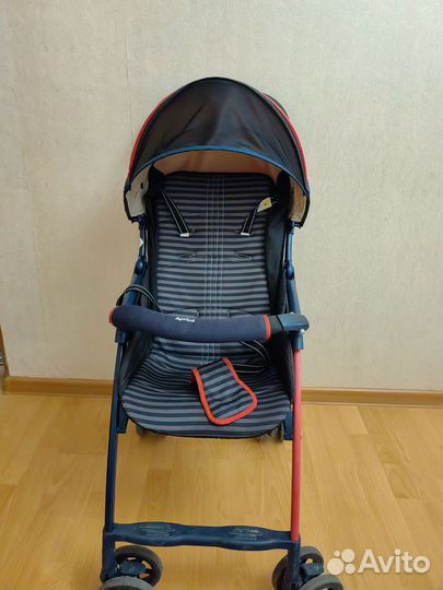 Цена за обе. Коляска 2 в 1 и легкая коляска