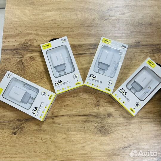 Зарядное устройство foneng EU29 2.4А USB Lightning