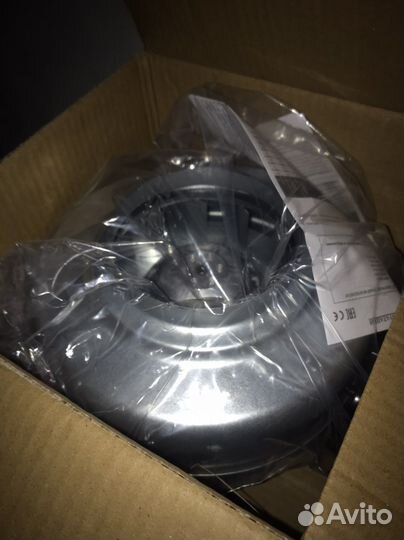 Вентилятор металлический диаметр 200