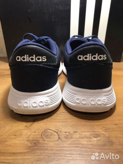 Кроссовки детские adidas 35р