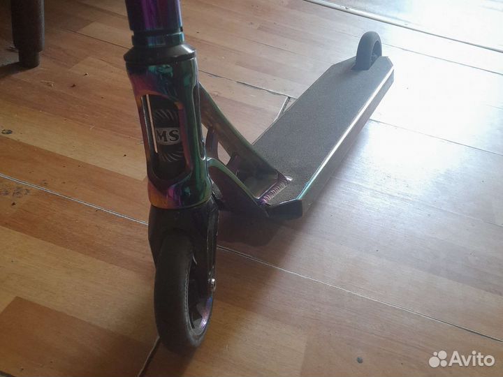 Трюковой самокат