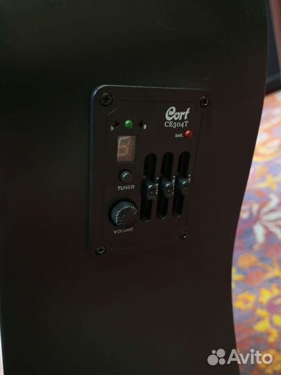 Гитара электроакустическая Cort