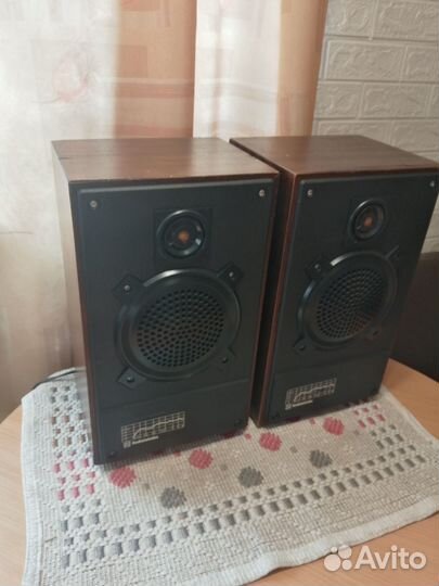 Проигрыватель винила Ария 5208 колонки S-30