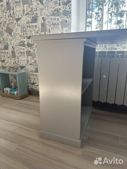 Письменный стол IKEA