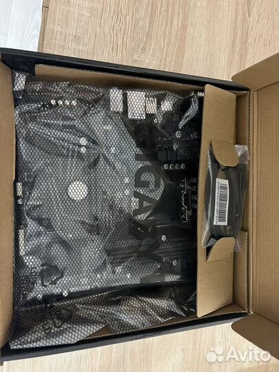Материнская плата lga1200