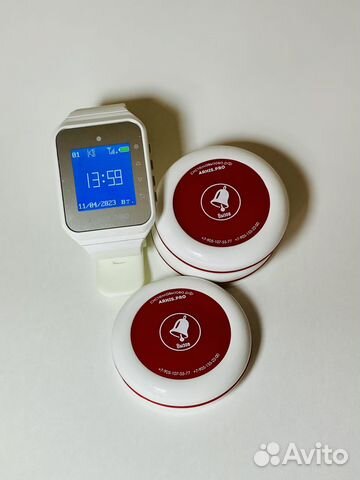 Кнопка вызова персонала и часы пейджер официанта