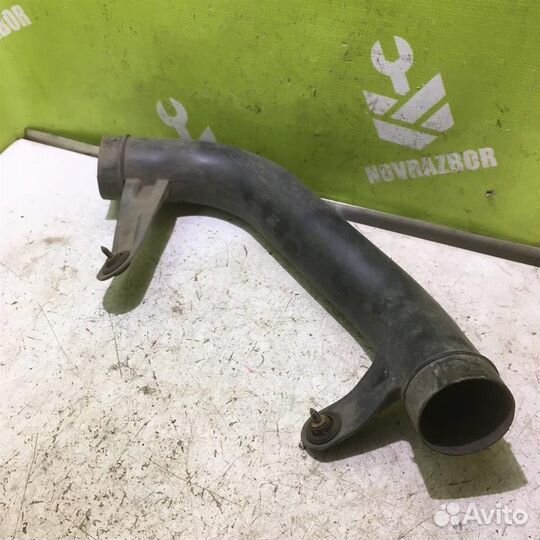 Патрубок воздушного фильтра Форд Мондео 3