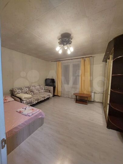 Комната 18 м² в 3-к., 8/8 эт.