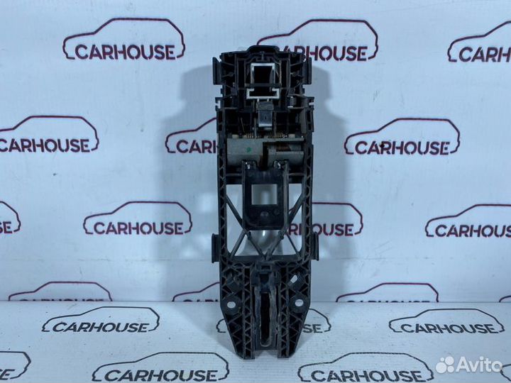 Ручка двери внешняя задняя правая Volkswagen