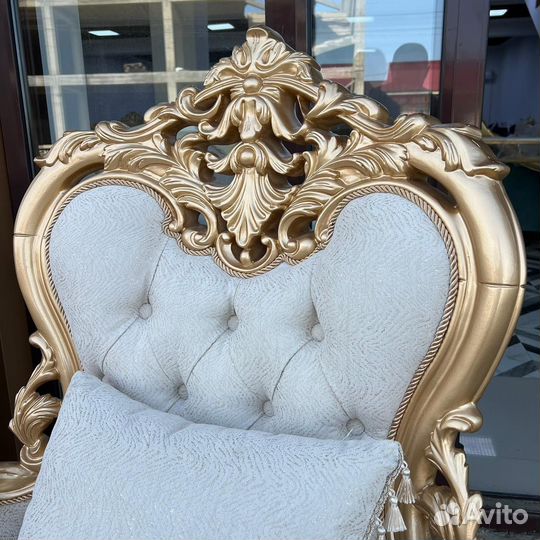 Диван и 2 кресла