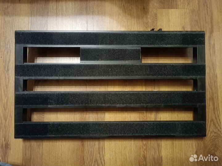 Педалборд для гитарных педалей 65х32 см