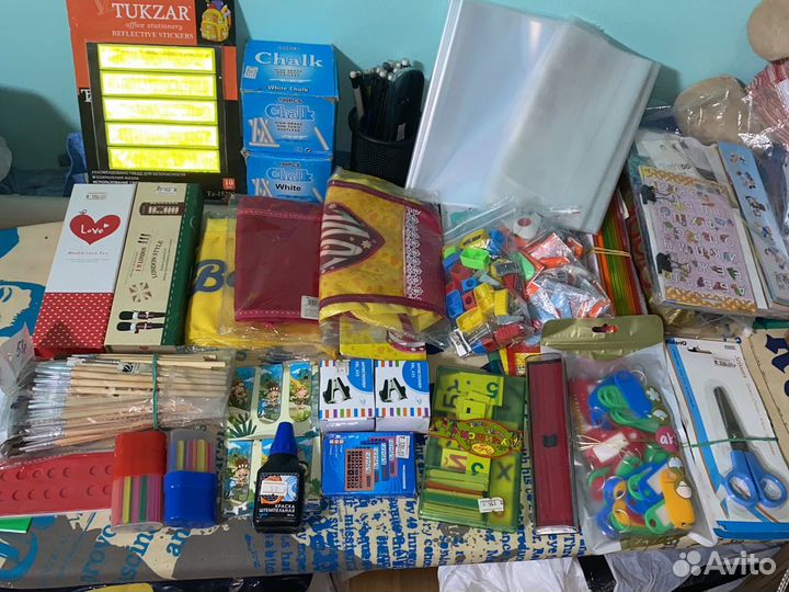 Канцелярия для школы и офиса,блокноты,папки и т.д