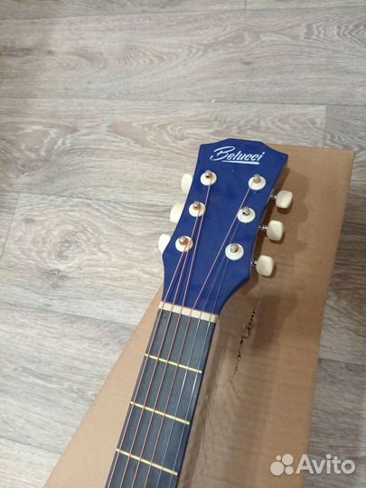 Акустическая гитара