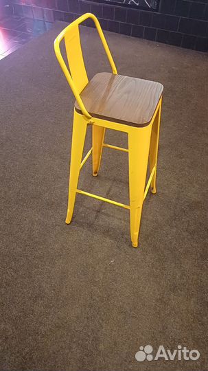 Барный стул