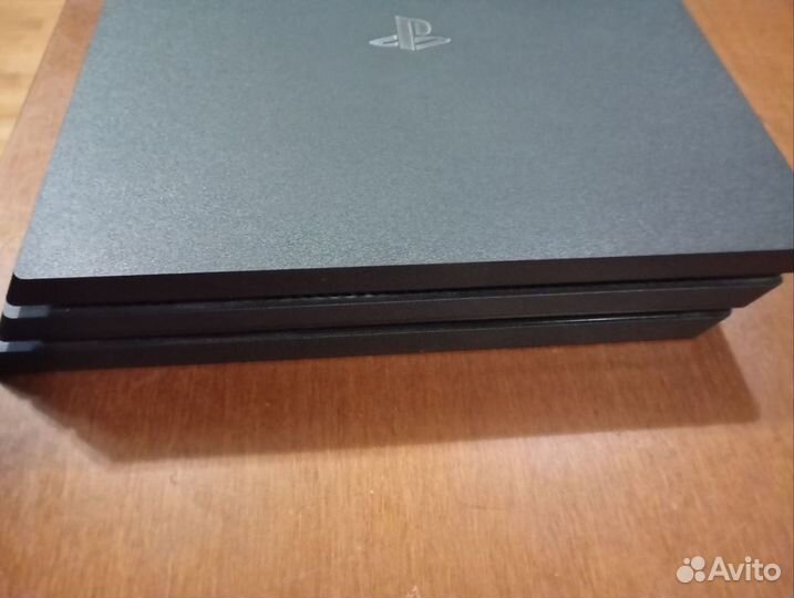 Sony PS4 pro, cuh-7208