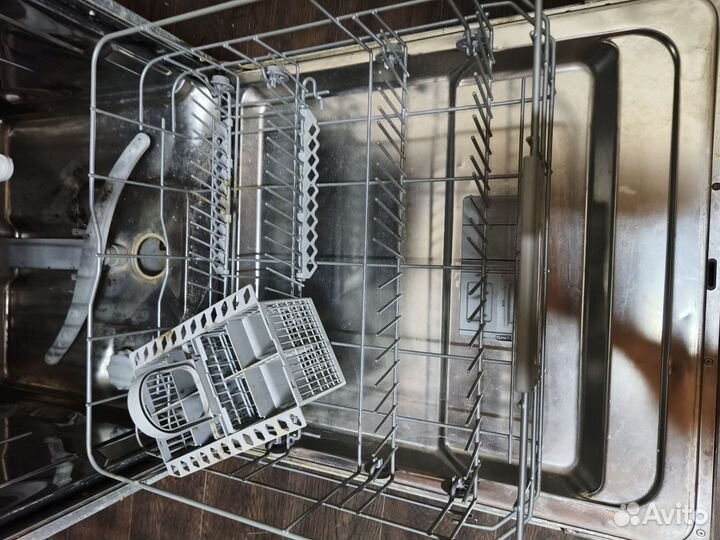 Посудомоечная машина Ariston бу