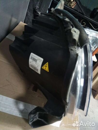 Фара левая Mercedes-Benz Ml-Class W166