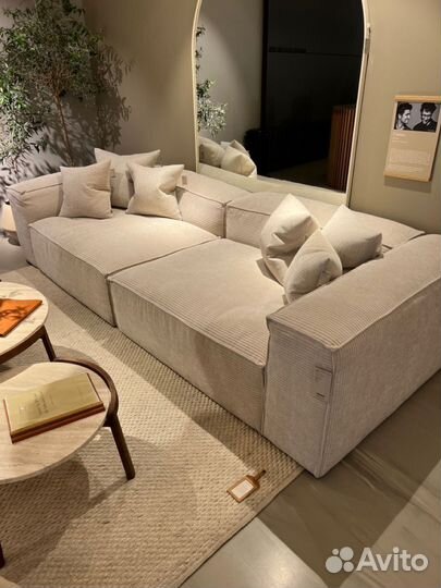 Диван в стиле лофт