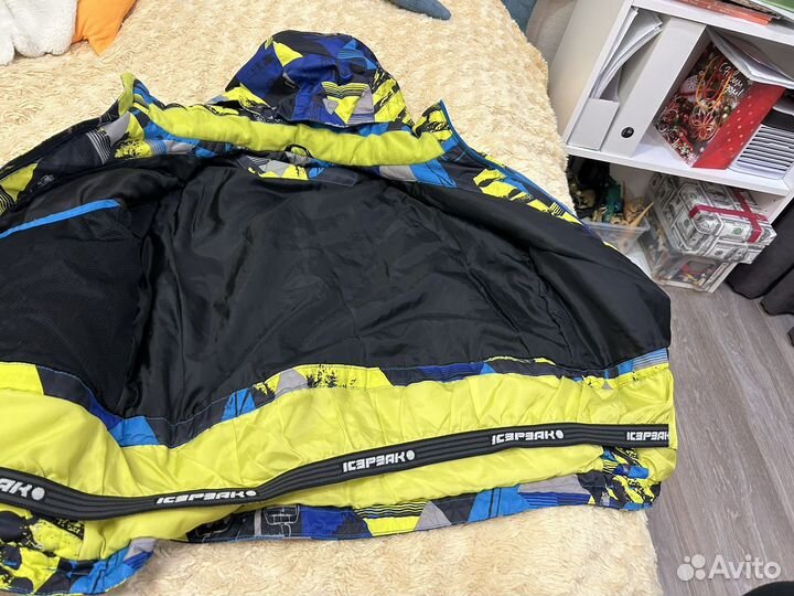 Куртка осенняя