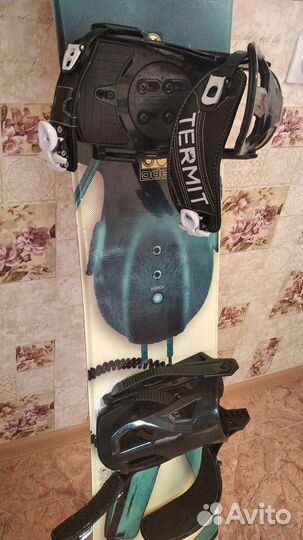 Сноуборд и ботинки