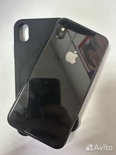 iPhone X, 64 ГБ