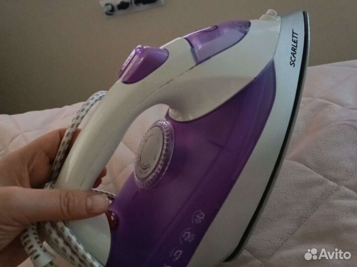Утюг Scarlett CS-1130S