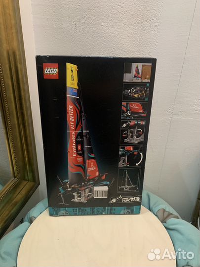 Lego 42174 Яхта Emirates Team New Zealand AC75
