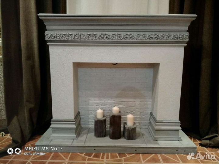 Декоративный камин с подсветкой