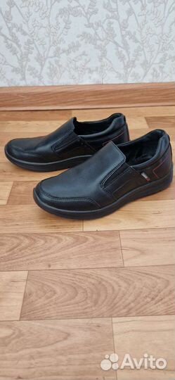 Туфли подростковые