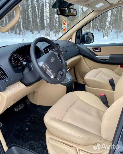 Аренда микроавтобуса/минивэна с водителем