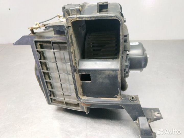 Корпус отопителя Mitsubishi Carisma DA1 4G92