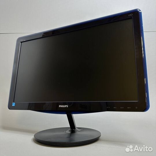 Philips 197E3LSU/01, 1366x768, 75 Гц, TN