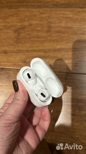 Кейс для Airpods Pro 1го поколения