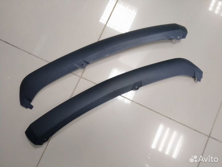 Накладки переднего бампера Ford Focus 3