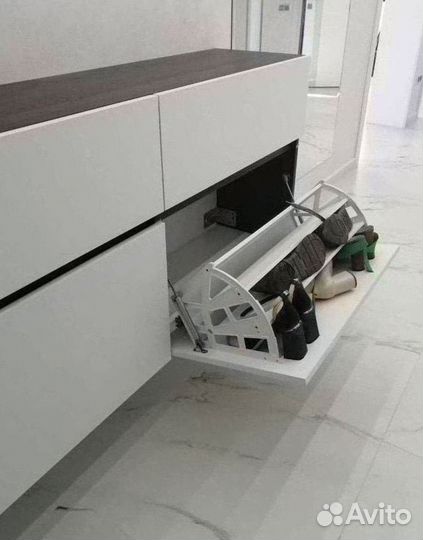 Шкаф четырехстворчатый (и другие)