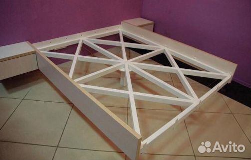 Парящая кровать