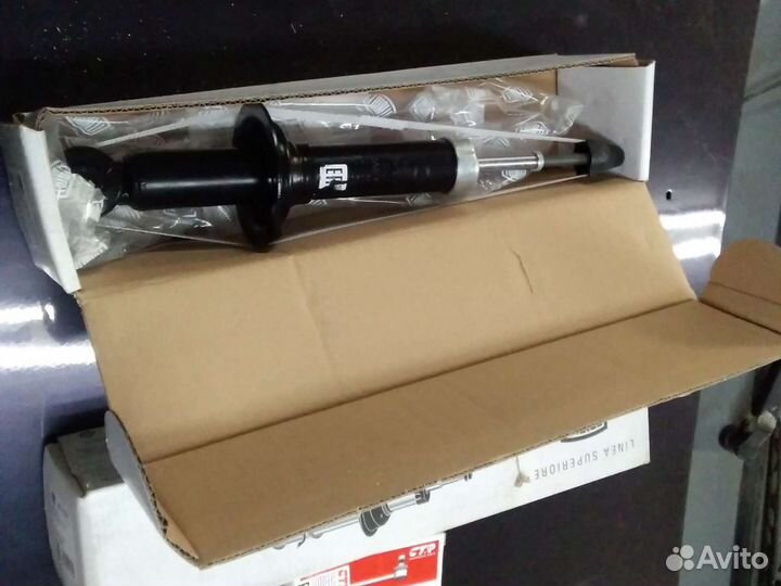 Лансер 9 запчасти