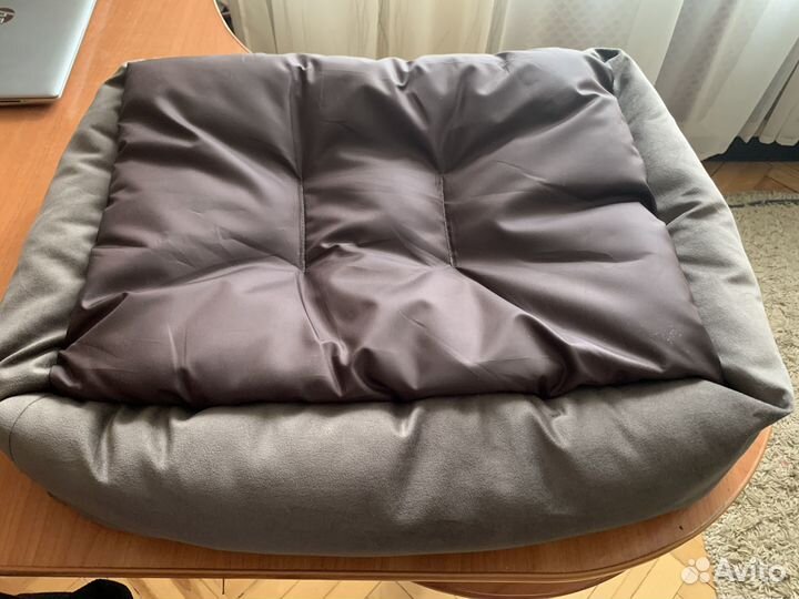 Лежанка для кошек (мелких собачек)