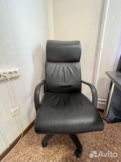 Компьютерное кресло руководителя бу