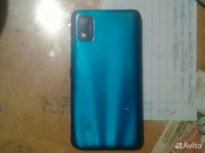 Телефон на запчасти не работает ител а 17