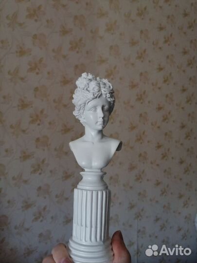 Статуэтка, предмет декора