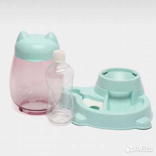 Кормушка для кошек и собак