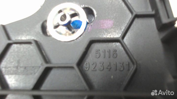 Рамка под кулису BMW 4 F32, 2013