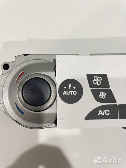 Наклейки на блок климат контроля Ford Focus