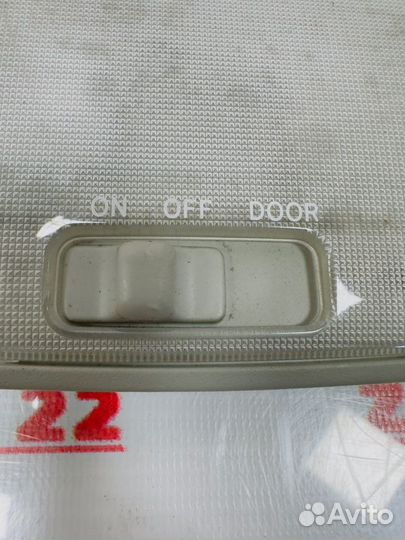 Светильник салона Lexus Rx300 MCU35 1mzfe 2003