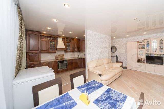 Продам кухонный гарнитур из массива