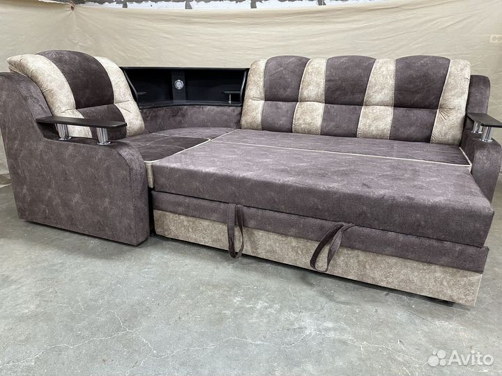 Диван угловой новый