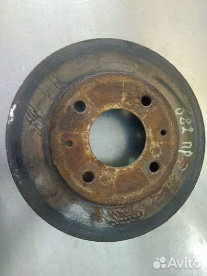 Диск тормозной передний Mitsubishi Galant 1993 199