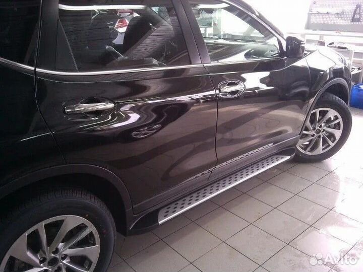 Пороги (подножки) Nissan X-Trail T32