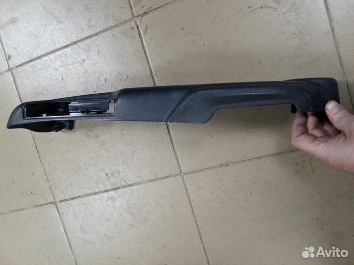 Накладка сиденья передняя правая Volvo Xc90